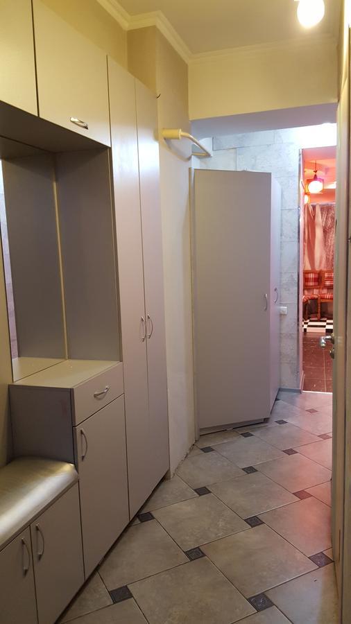 Apartment On Nazarbayeva 77 알마티 외부 사진